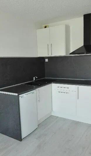 
                                                Location
                                                 Beau T2 avec parking 35m2 Ile de Versailles Nantes