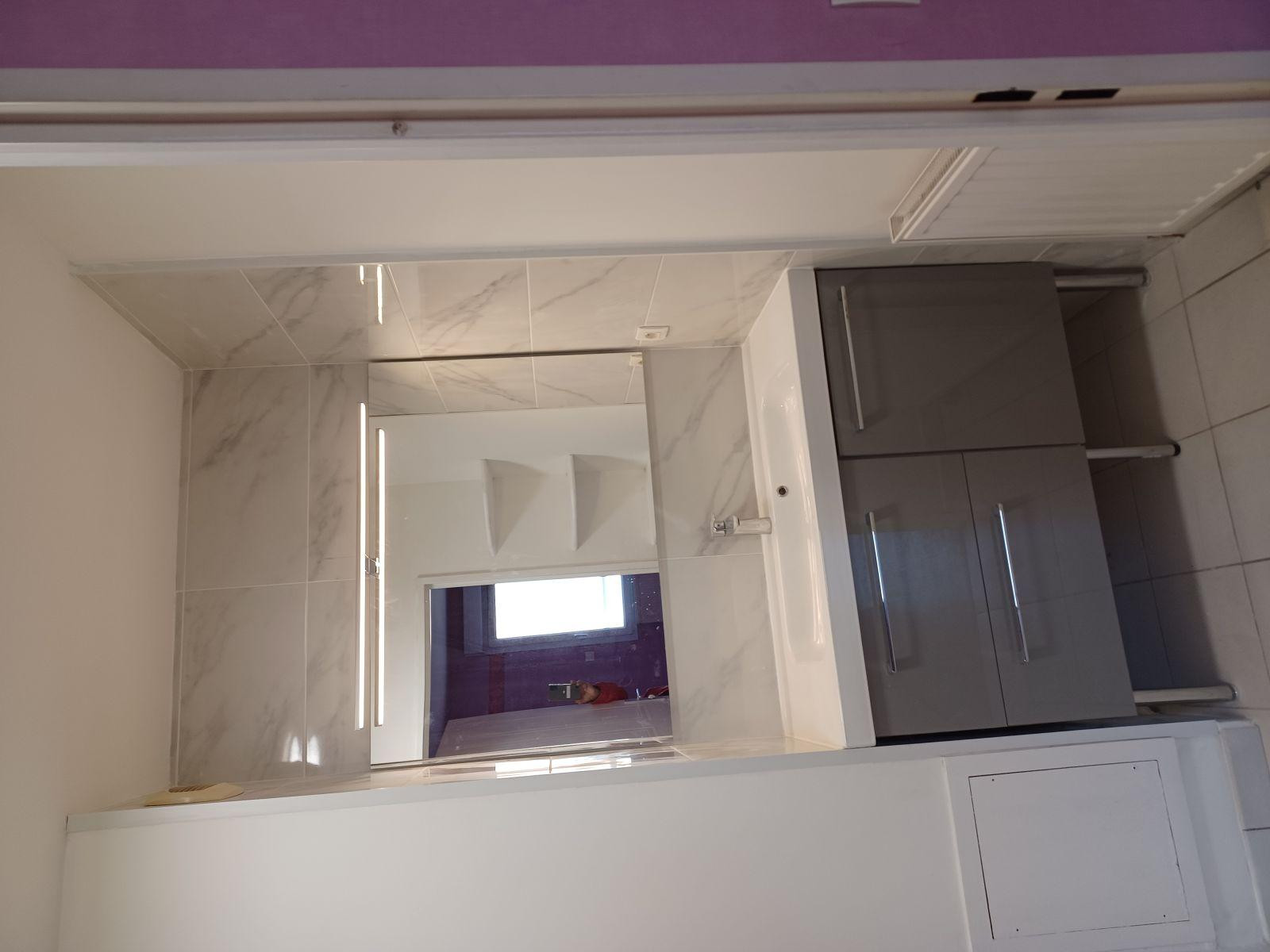 
                                                Location
                                                 Beau T2 de 44m2 très bon état, lumineux et calme