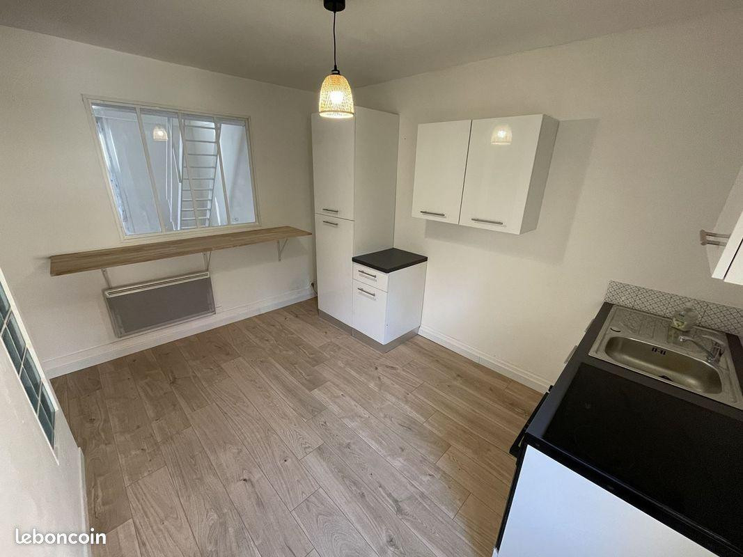 
                                                Location
                                                 Beau T2 en duplex 50m2 à louer à Villemonble