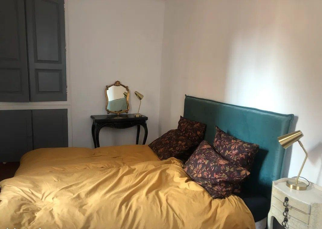 
                                                Location
                                                 Beau T2 lumineux 45m² calme place de la mairie