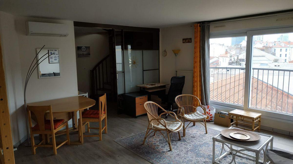 
                                                Location
                                                 Beau T2 Lyon 6ème 62m²
