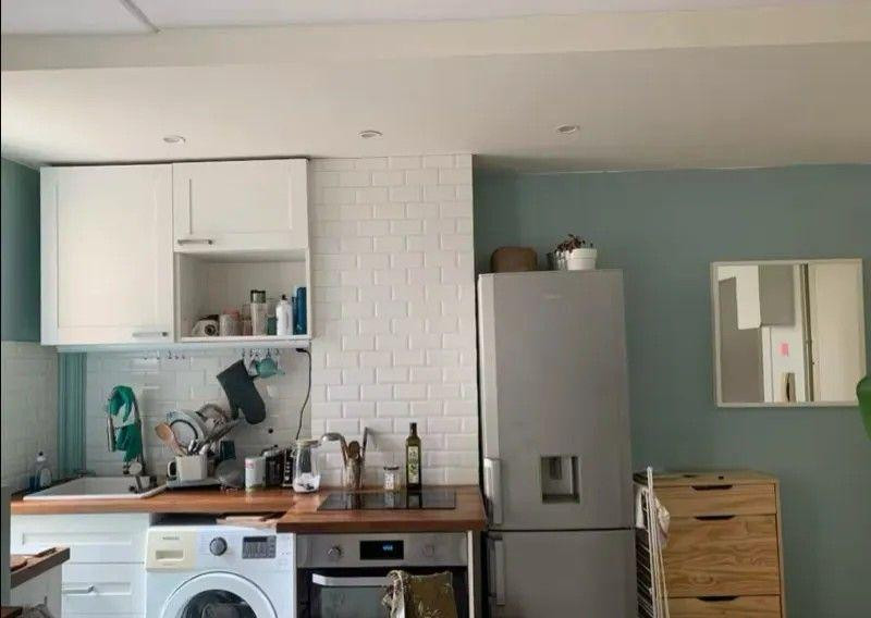 
                                                Location
                                                 Beau T2 meublé 31m² Clichy proche métro