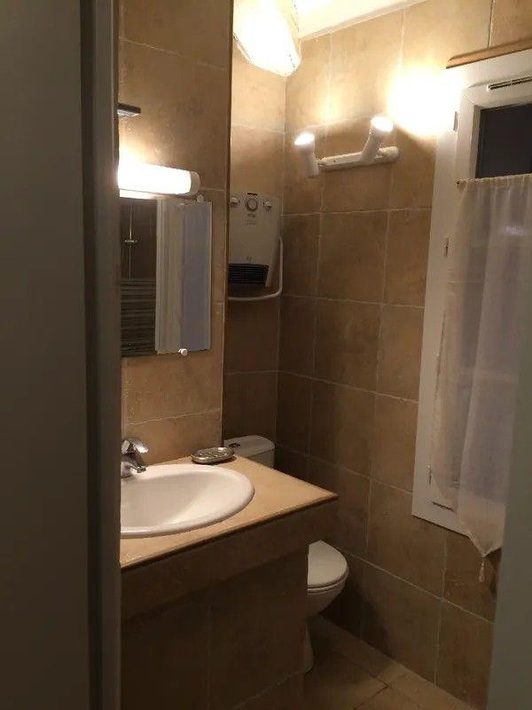 
                                                Location
                                                 Beau T2 meublé 31m² sans vis-à-vis