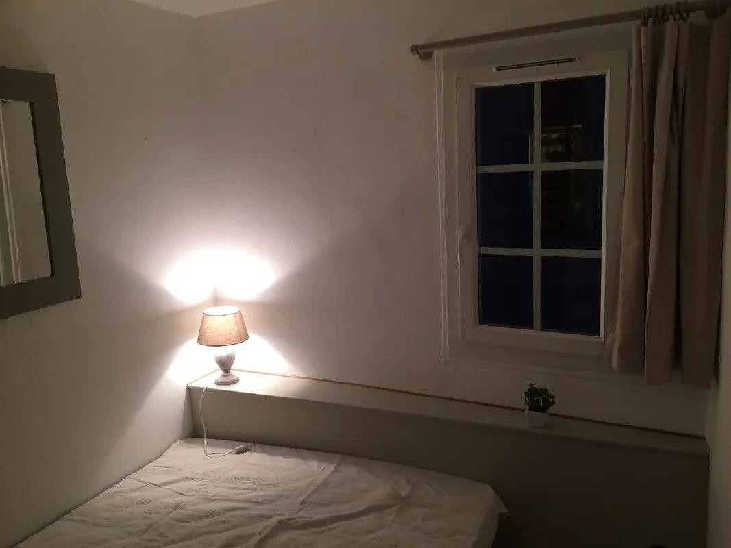 
                                                Location
                                                 Beau T2 meublé 31m² sans vis-à-vis