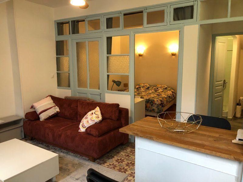 
                                                Location
                                                 Beau T2 meublé 32m² Avignon intramuros