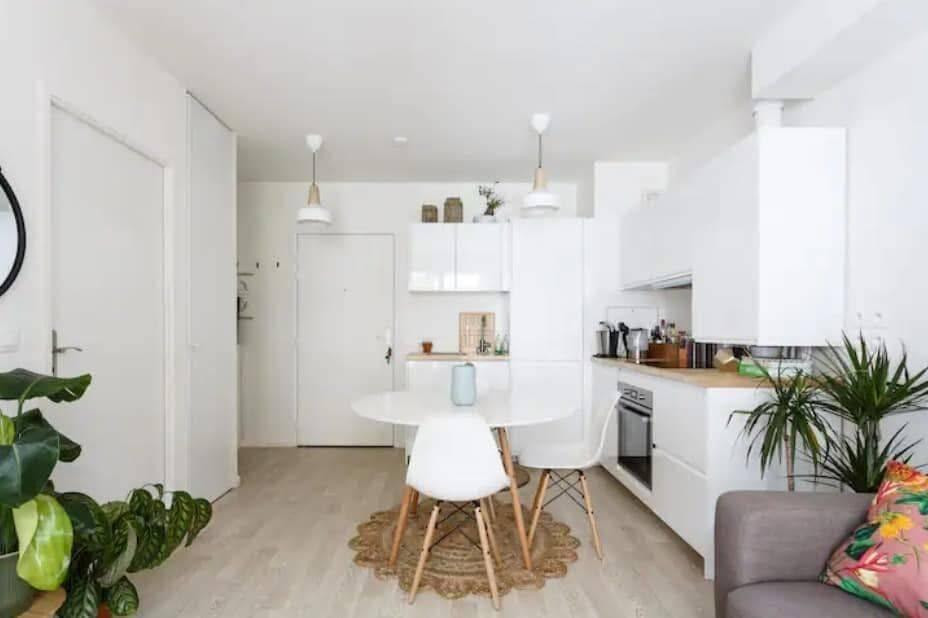 
                                                Location
                                                 Beau T2 meublé 35m² Clichy lumineux