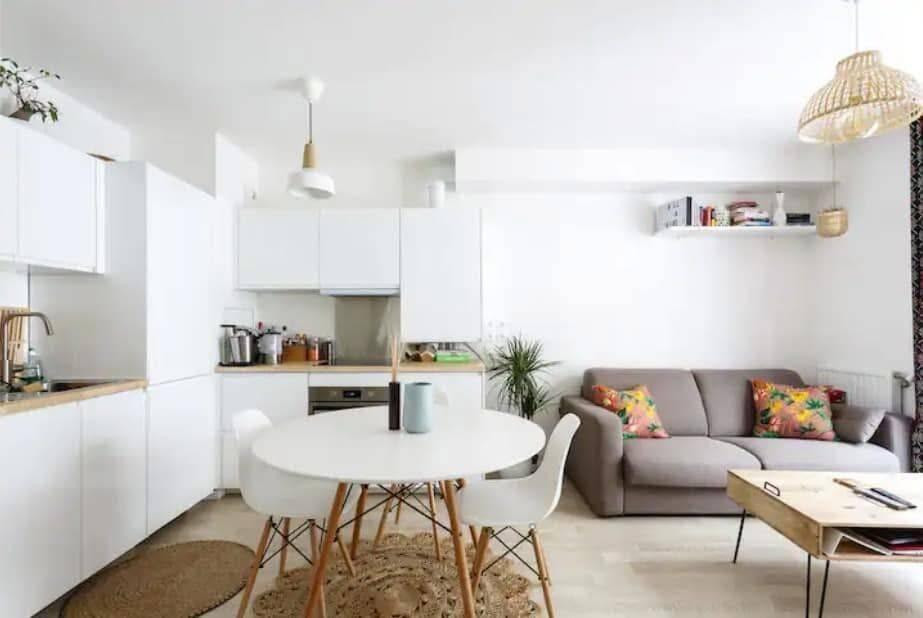 
                                                Location
                                                 Beau T2 meublé 35m² Clichy lumineux
