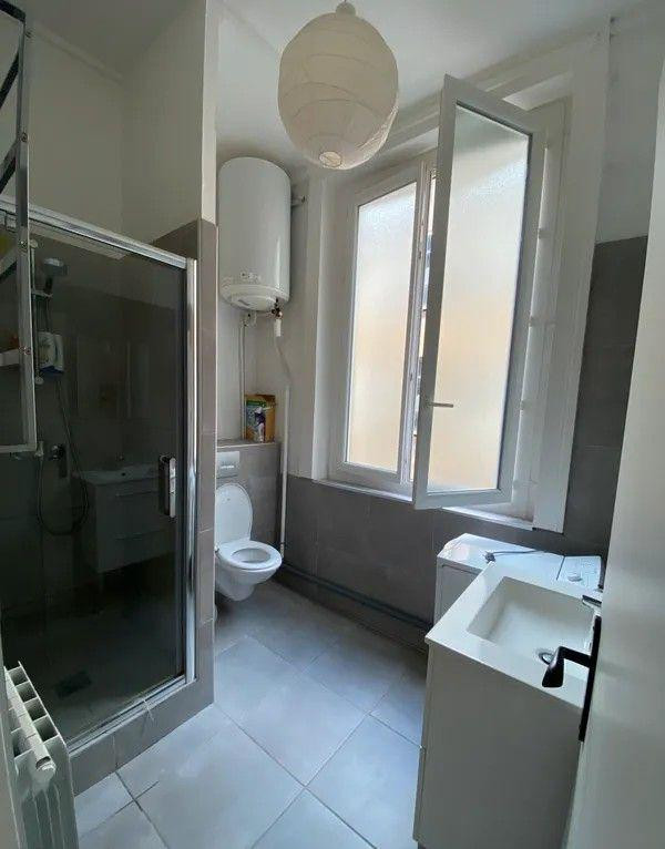 
                                                Location
                                                 Beau T2 meublé 36m² en plein centre-ville