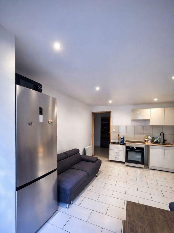 
                                                Location
                                                 Beau T2 meublé 36m² et lumineux
