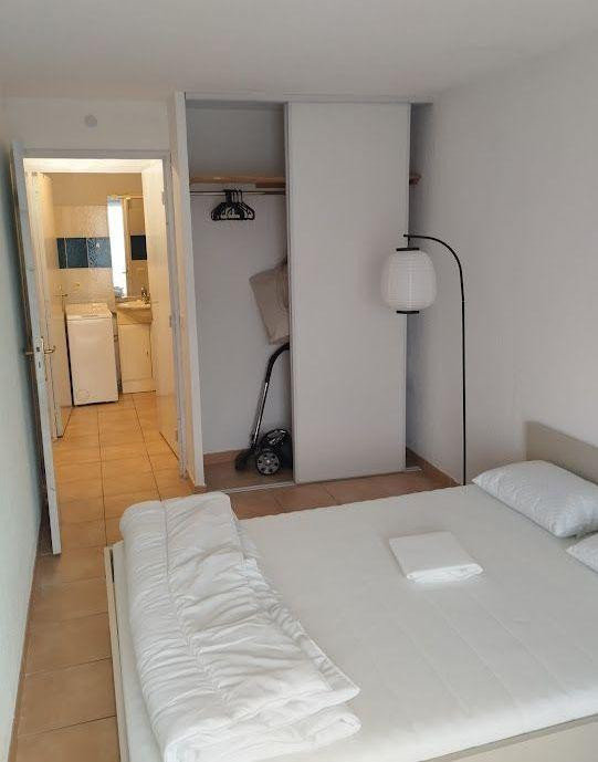 
                                                Location
                                                 Beau T2 meublé 36m² Timone