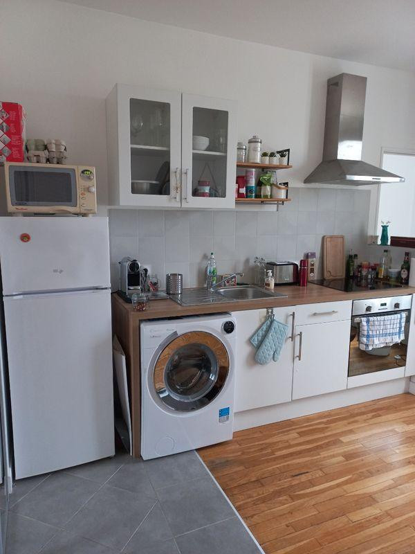 
                                                Location
                                                 Beau T2 meublé 38m²  Lyon 3