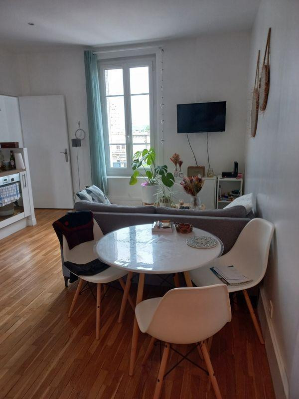 
                                                Location
                                                 Beau T2 meublé 38m²  Lyon 3