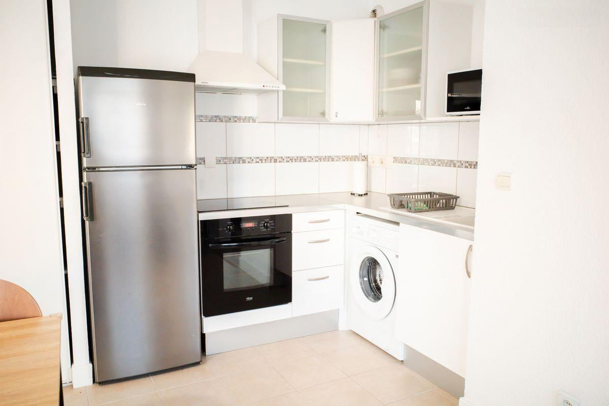 
                                                Location
                                                 Beau T2 meublé 40m² avec balcon