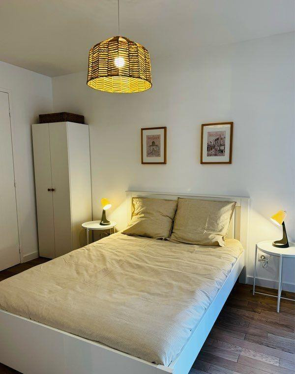 
                                                Location
                                                 Beau T2 meublé 40m² avec terrasse et parking