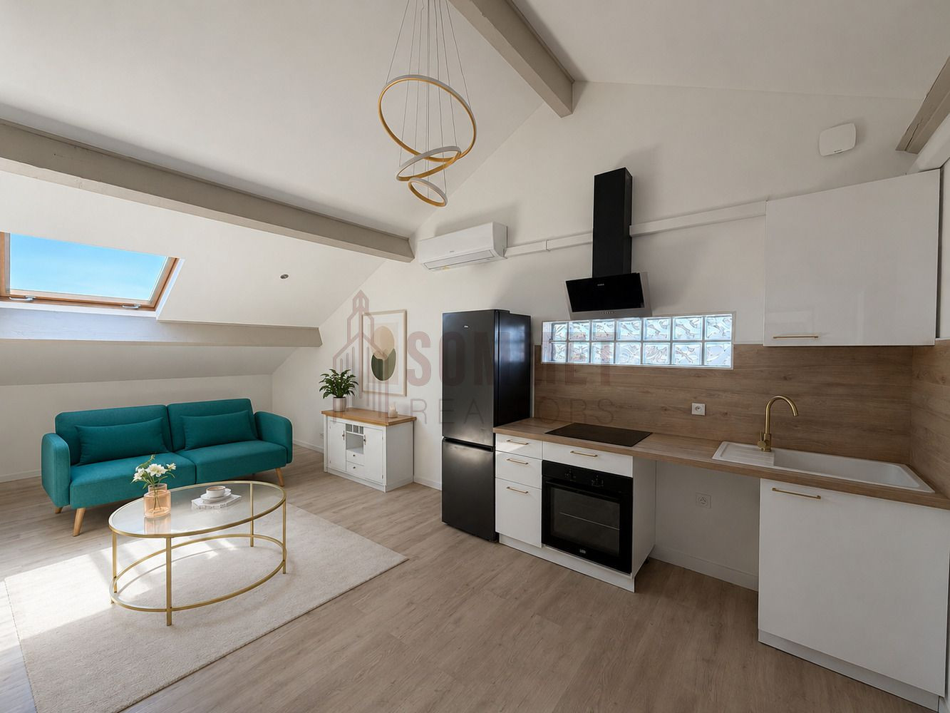 
                                                Location
                                                 Beau T2 meublé – 44m² –