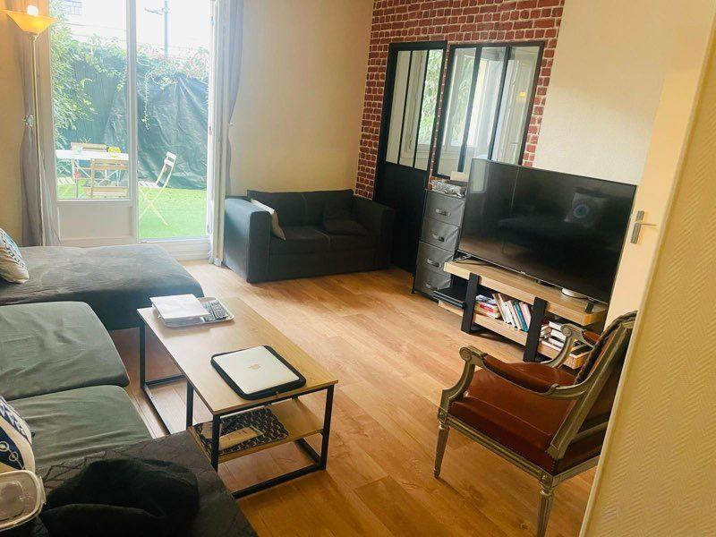 
                                                Location
                                                 Beau T2 meublé 44m² avec jardin RDJ