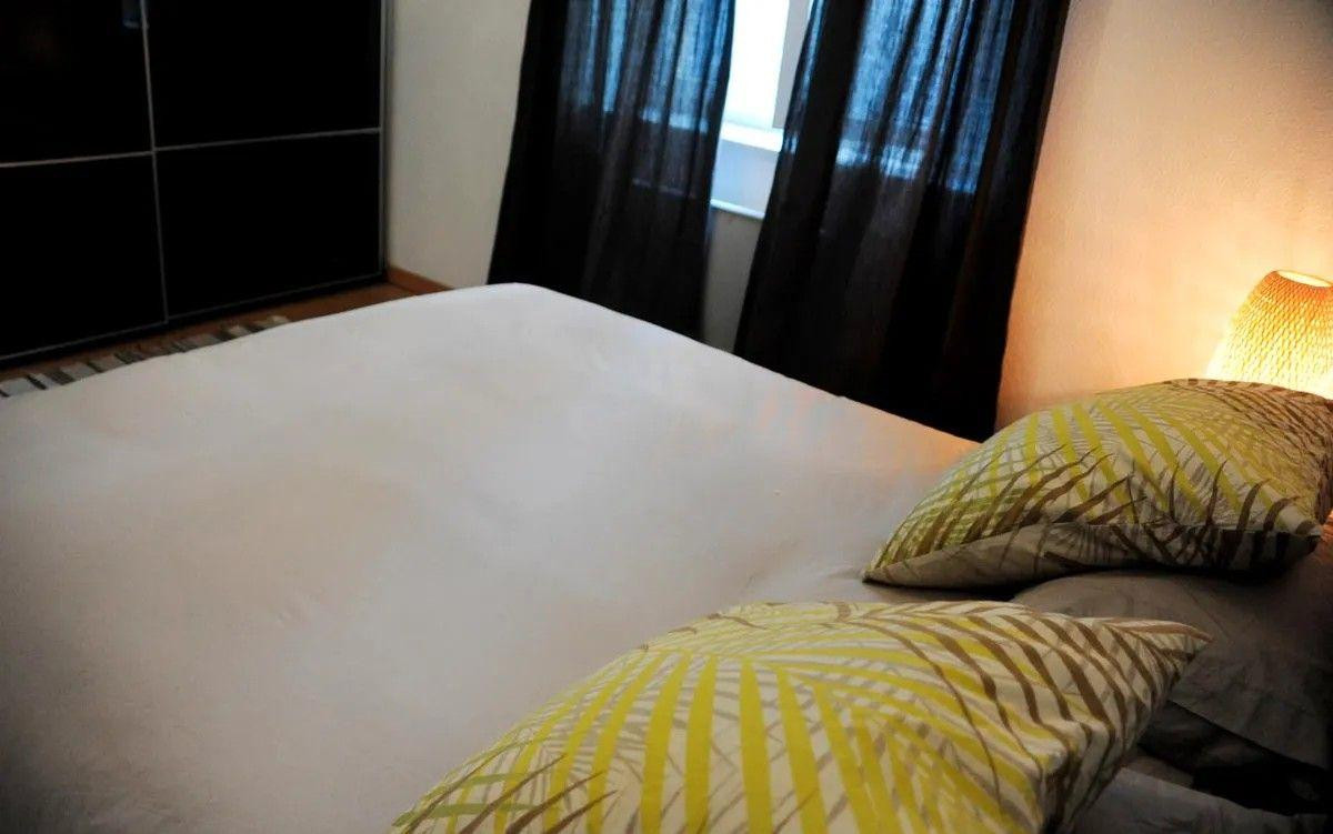 
                                                Location
                                                 Beau T2 meublé 45m² à deux pas du Métro Jean Macé