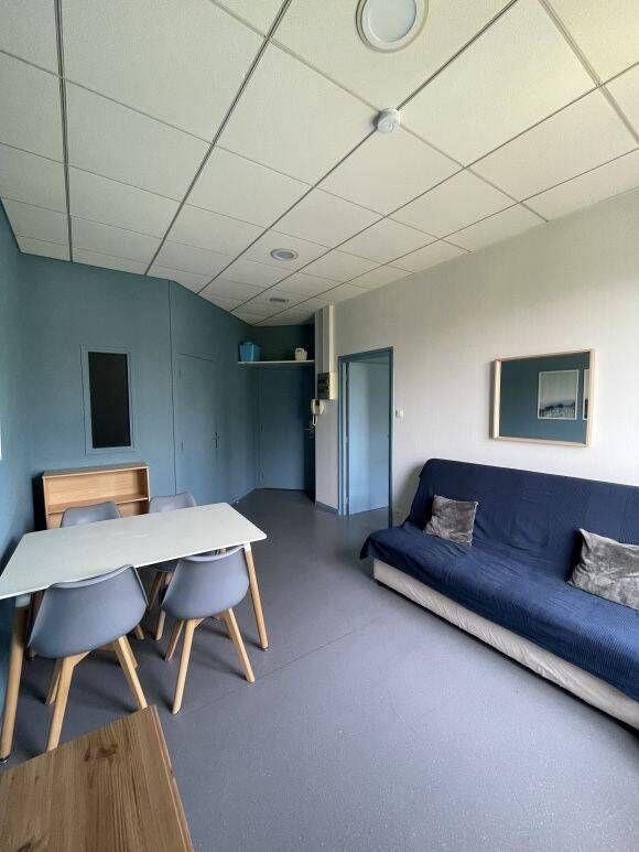
                                                Location
                                                 Beau T2 meublé 45m² Jomayere/Bellevue