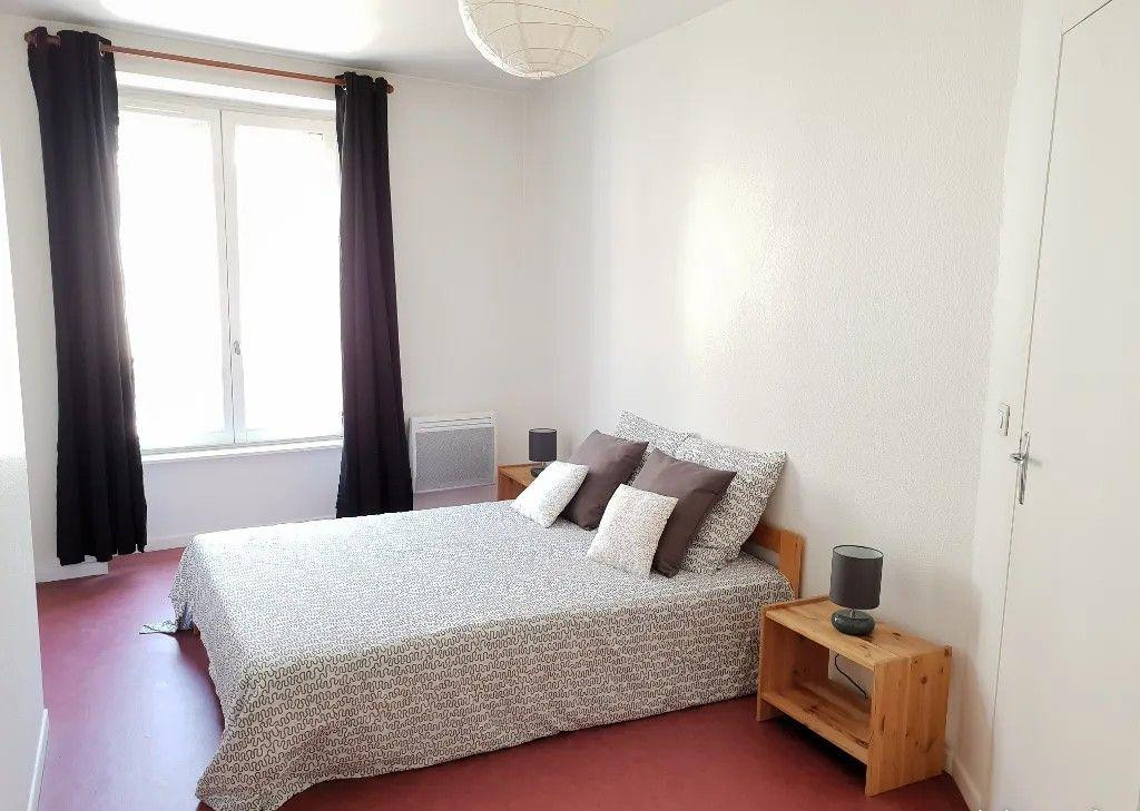 
                                                Location
                                                 Beau T2 meublé 45m²  proche Tréfilerie