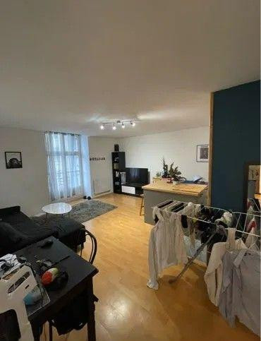 
                                                Location
                                                 Beau T2 meublé 47m²  proche Chantier Naval