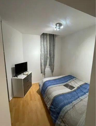 
                                                Location
                                                 Beau T2 meublé 47m²  proche Chantier Naval