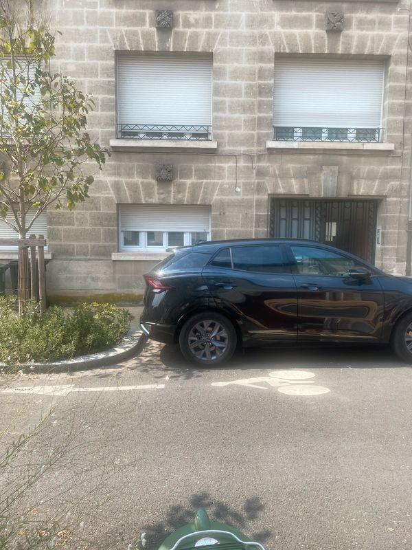 
                                                Location
                                                 Beau T2 meublé 48m² Bordeaux