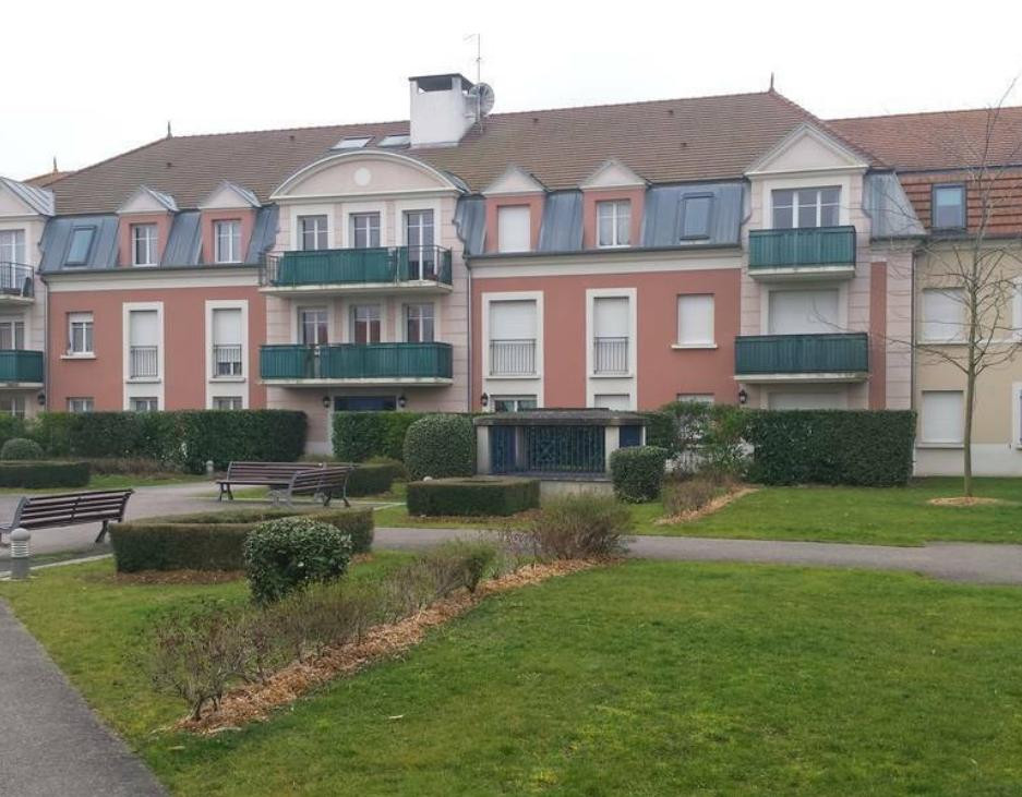 
                                                Location
                                                 BEAU T2 MEUBLÉ