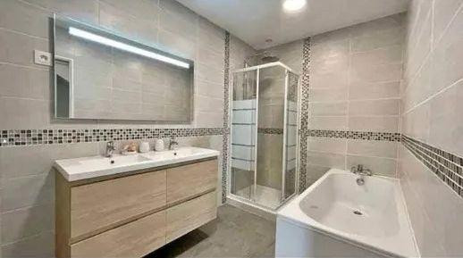 
                                                Location
                                                 Beau T2 meublé de 54m² confortable et paisible