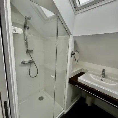 
                                                Location
                                                 Beau T2 meublé et équipé 44m² quartier Canclaux