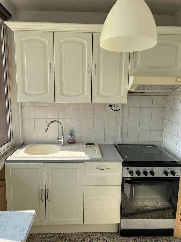 
                                                Location
                                                 Beau T2 meublé et rénové 39m²