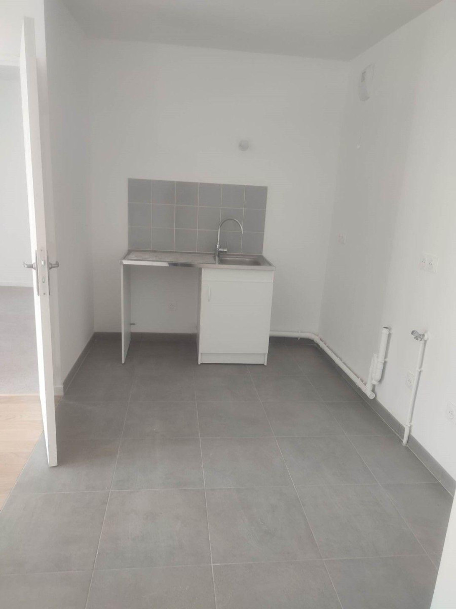 
                                                Location
                                                 Beau T2 neuf 40m² avec une grande terrasse de 12m²