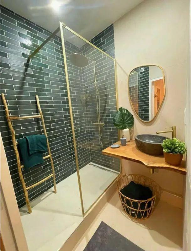 
                                                Location
                                                 Beau T2 PANIER 45m² dispo jusqu'au 30 juin 2025