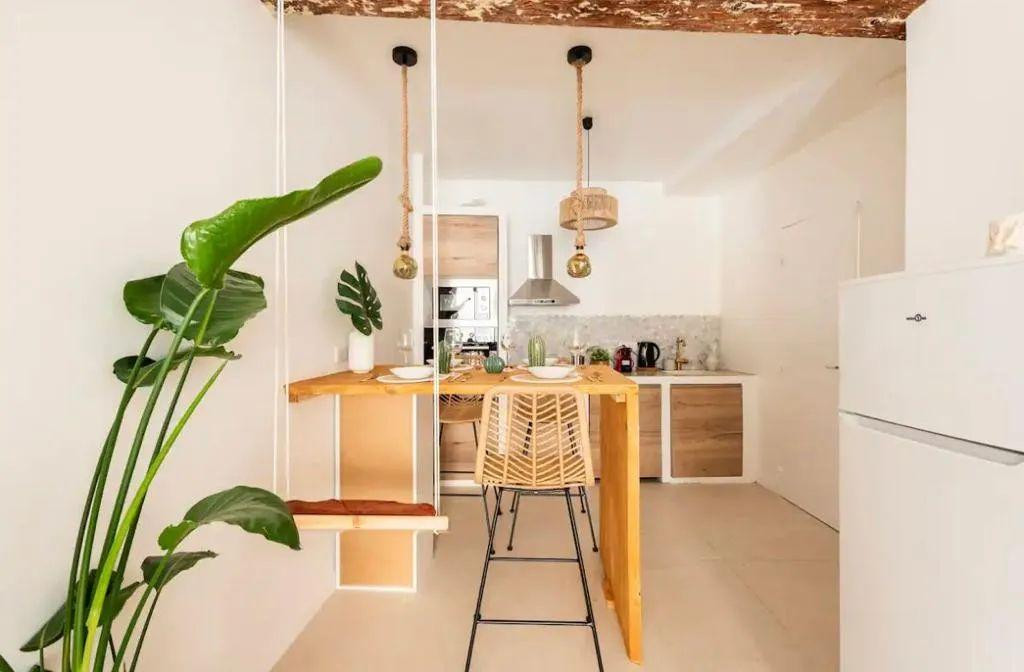 
                                                Location
                                                 Beau T2 PANIER 45m² dispo jusqu'au 30 juin 2025