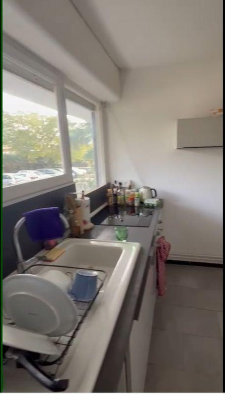 
                                                Location
                                                 Beau T2 Plan des 4 seigneurs 48m² + parking