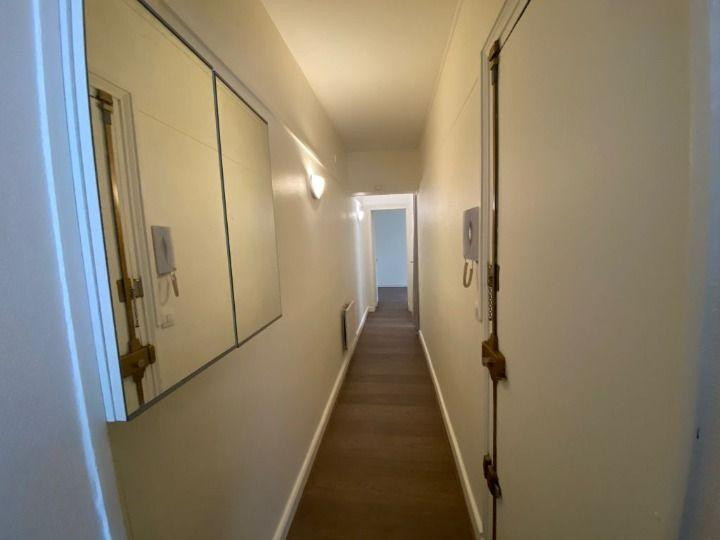 
                                                Location
                                                 Beau T2 quartier Mouffetard