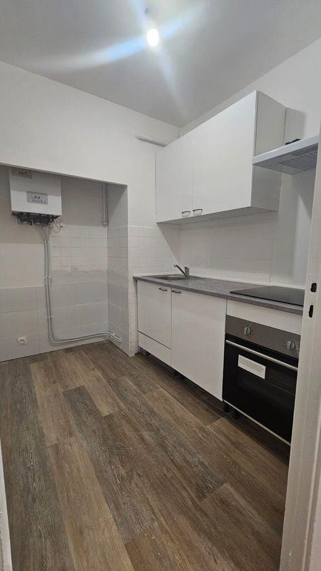 
                                                Location
                                                 Beau T2 rénové – ascenseur + balcon