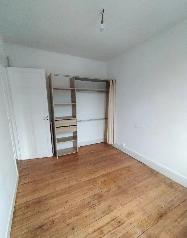 
                                                Location
                                                 Beau T2bis/3P 40m² vue Cathédrale