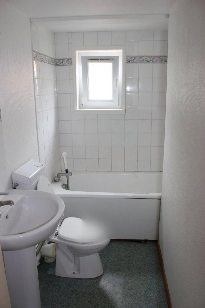 
                                                Location
                                                 Beau T2bis Lille Cormontaigne 39m²