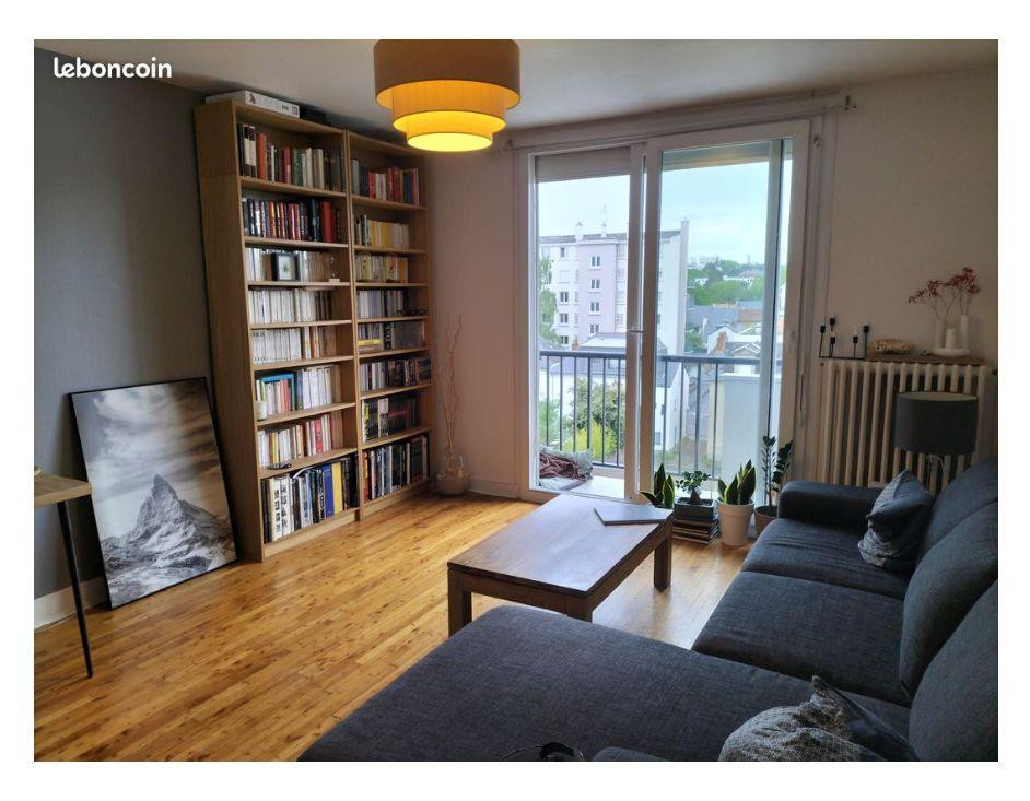 
                                                Location
                                                 Beau T3 53m² quartier Procès avec balcon