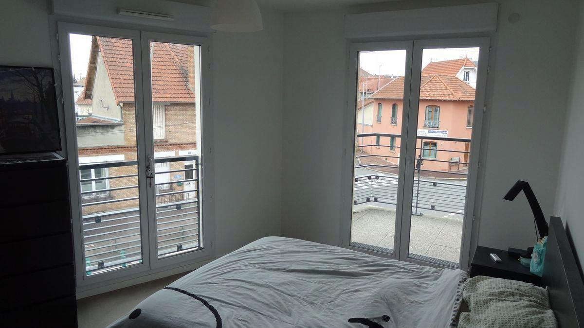 
                                                Location
                                                 Beau T3 60 m² très bon état