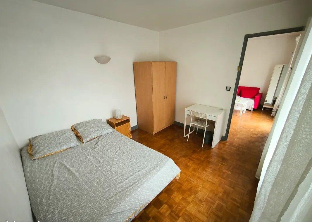 
                                                Location
                                                 Beau T3 60m² meublé idéal colocation