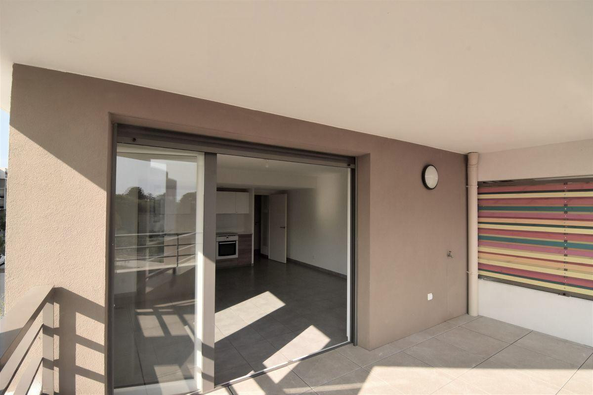 
                                                Location
                                                 Beau T3 62m² MTP Les Grisettes