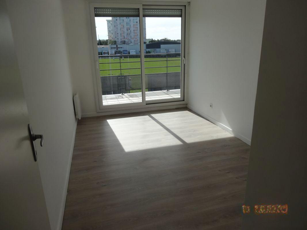 
                                                Location
                                                 Beau T3 63m² avec terrasse 20m² Quartier Botanique