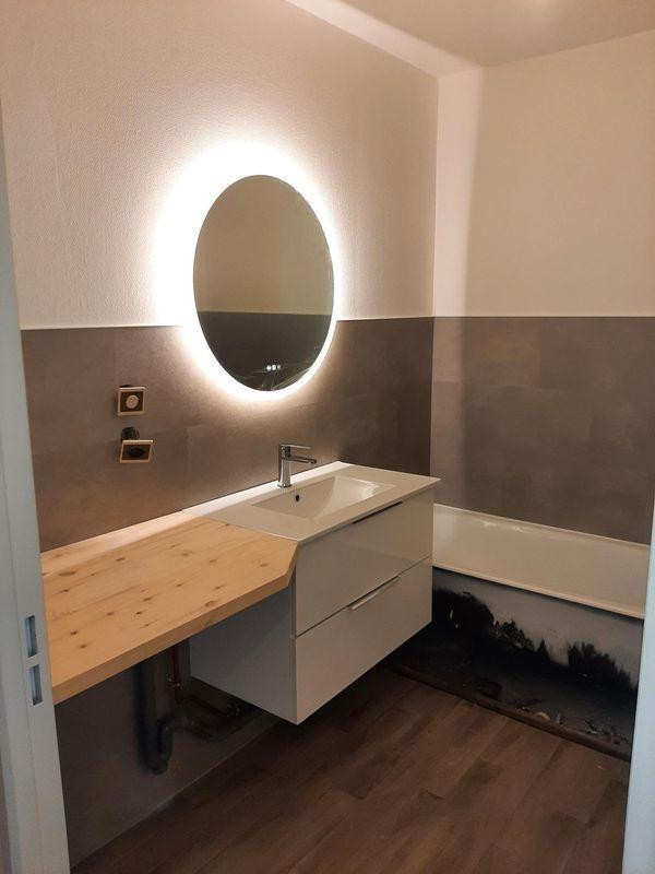 
                                                Location
                                                 Beau T3 66 m² rénové Rotonde