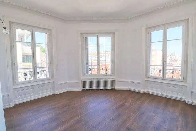 
                                                Location
                                                 Beau T3 70m² moderne et lumineux