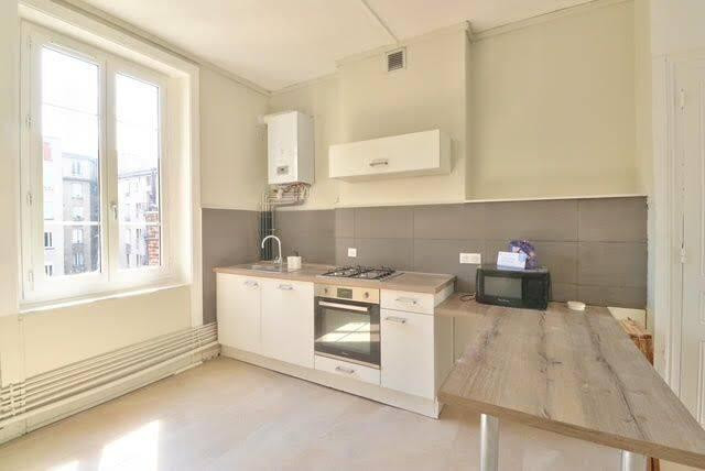 
                                                Location
                                                 Beau T3 70m² moderne et lumineux