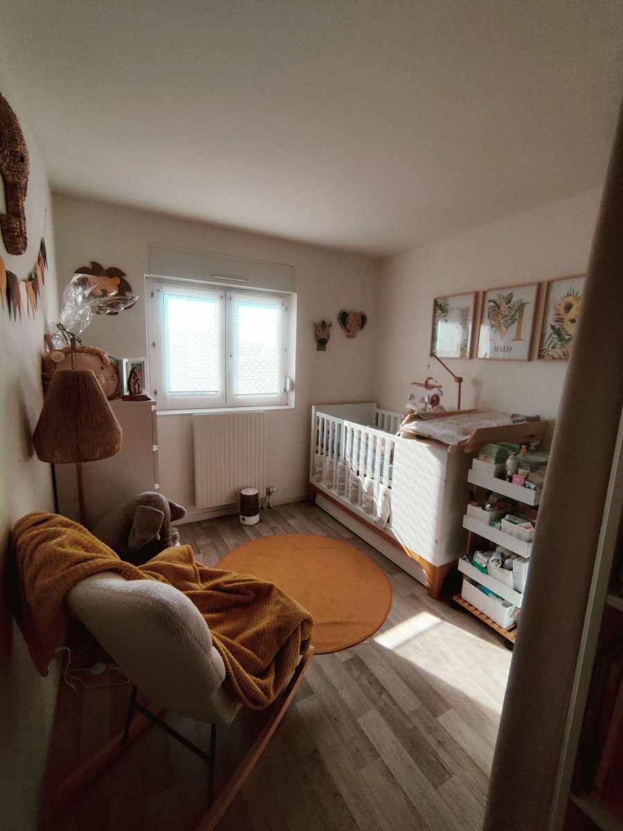 
                                                Location
                                                 Beau T3 79m² avec superbe terrasse