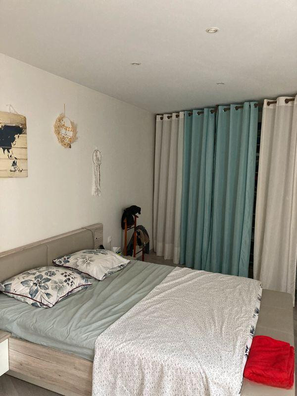 
                                                Location
                                                 Beau T3 79m² proche gare, métro