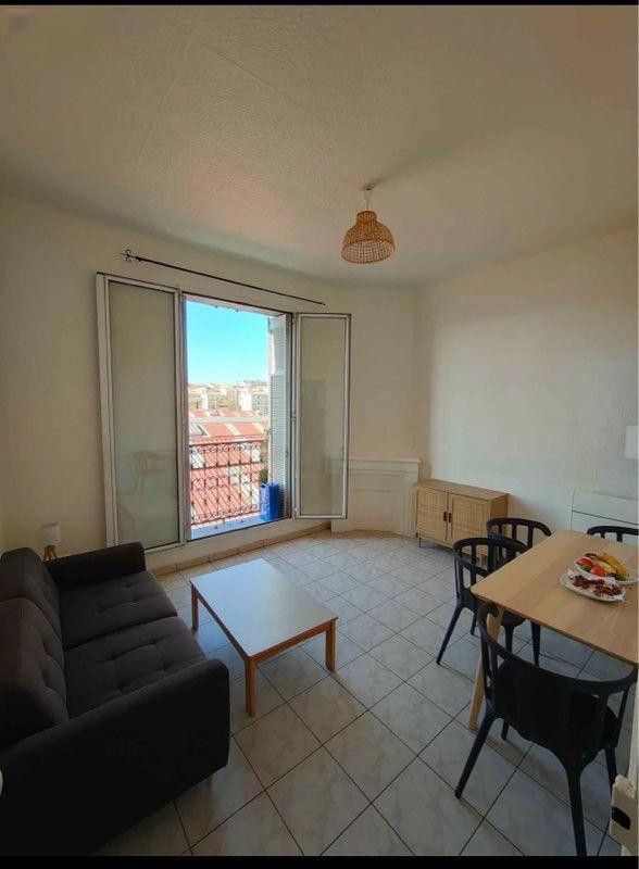 
                                                Location
                                                 Beau T3 meublé 47m²