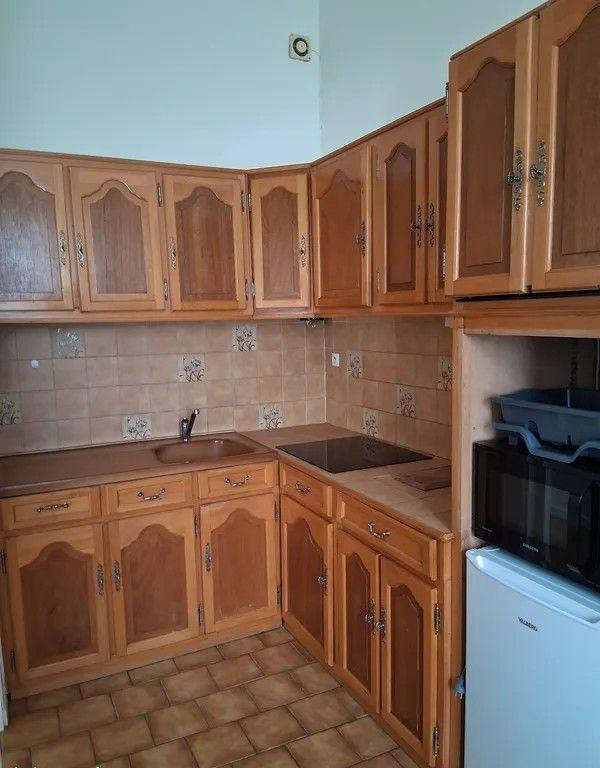 
                                                Location
                                                 Beau T3 meublé 58m² avec belle terrasse de 24m²